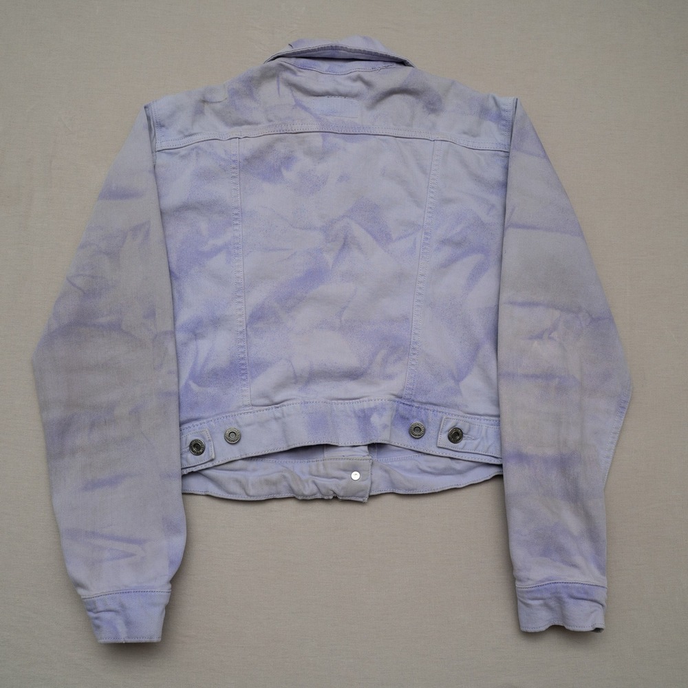 Y2k Levi's Denim Jean Jacket Womens M Lavender Tie Dye Trucker Cropped Style - Picture 2 of 8